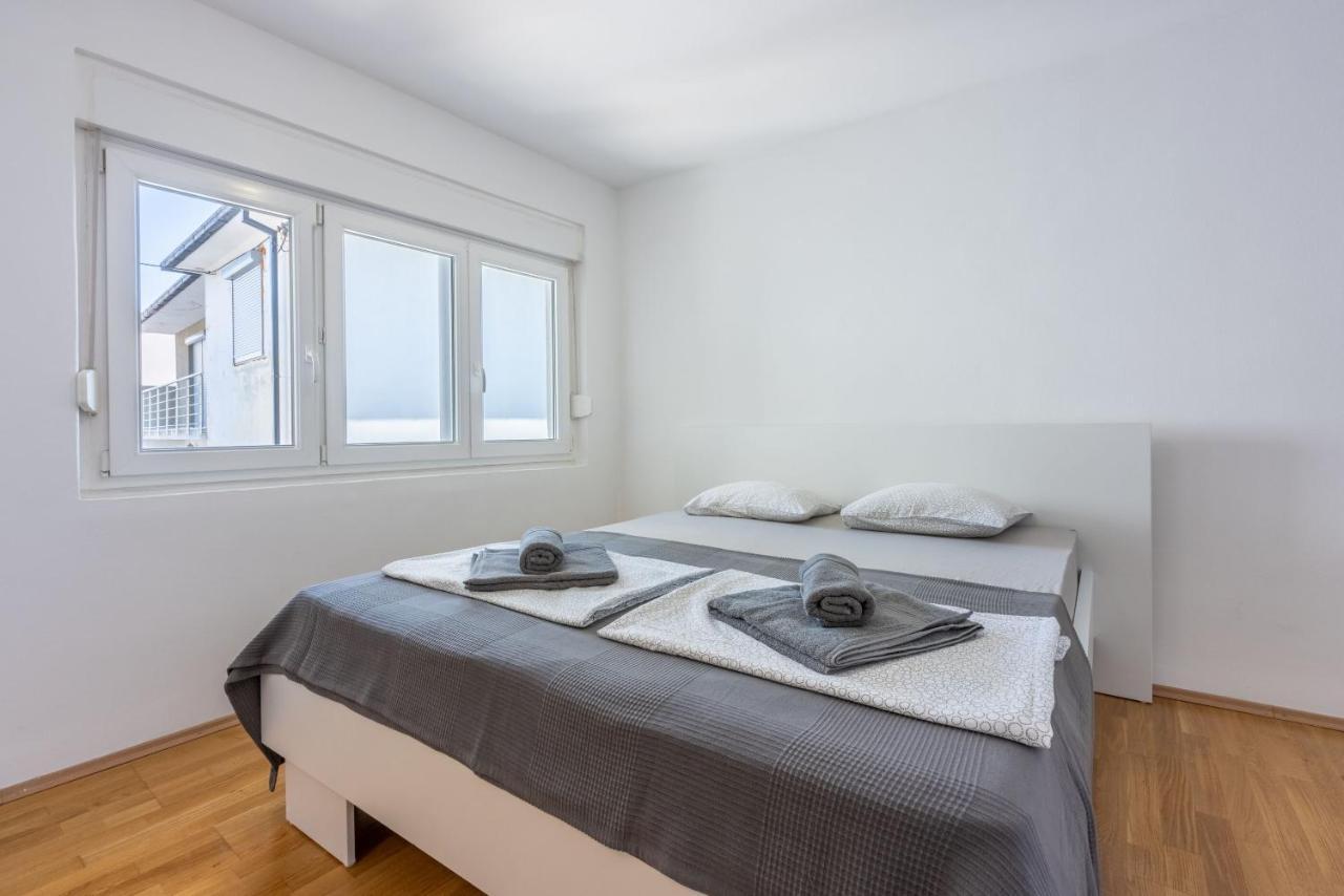 Apartment Robert Crikvenica Ngoại thất bức ảnh