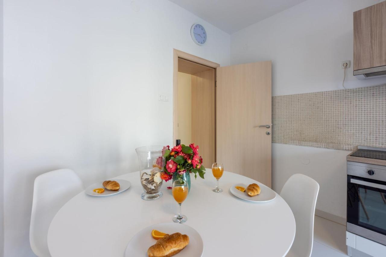 Apartment Robert Crikvenica Ngoại thất bức ảnh